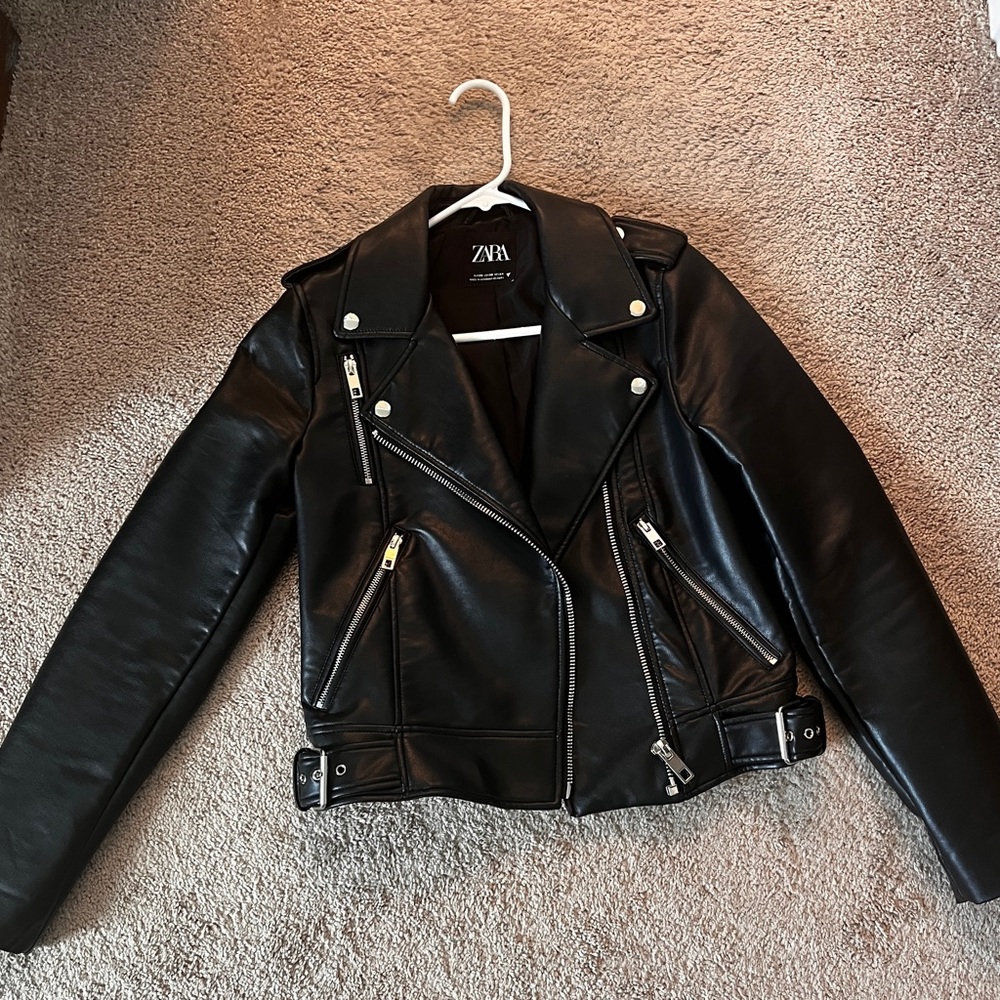 Leather jacket - XS. Never worn outside, pristine condition!